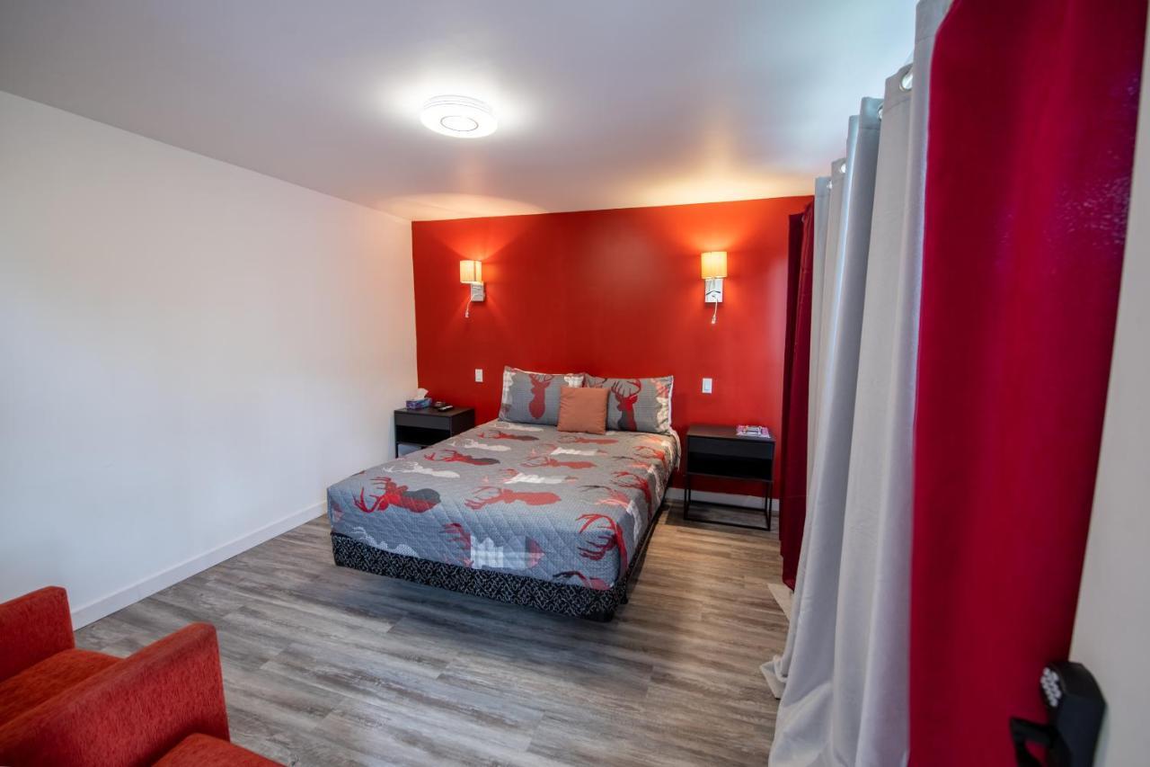 Motel Fleur De Lys Magog Exteriér fotografie