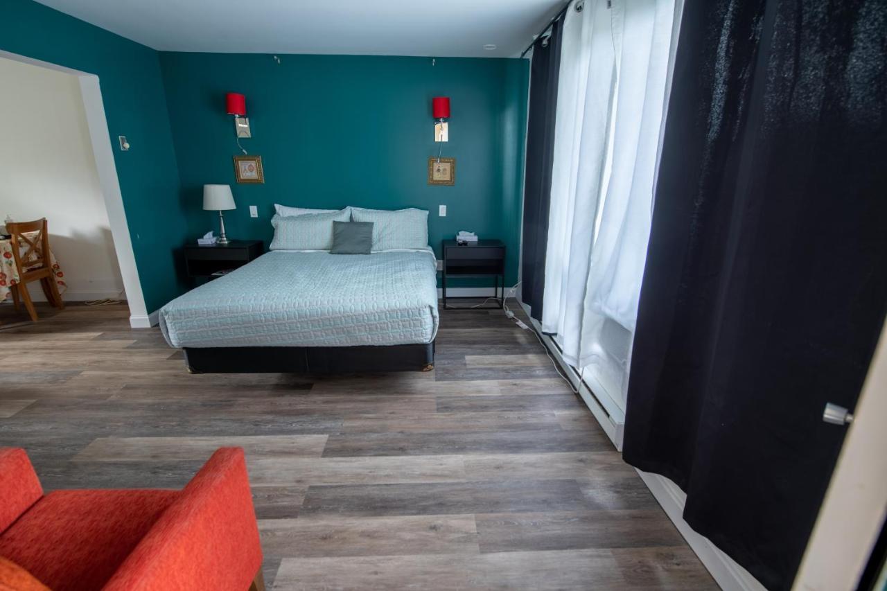 Motel Fleur De Lys Magog Exteriér fotografie