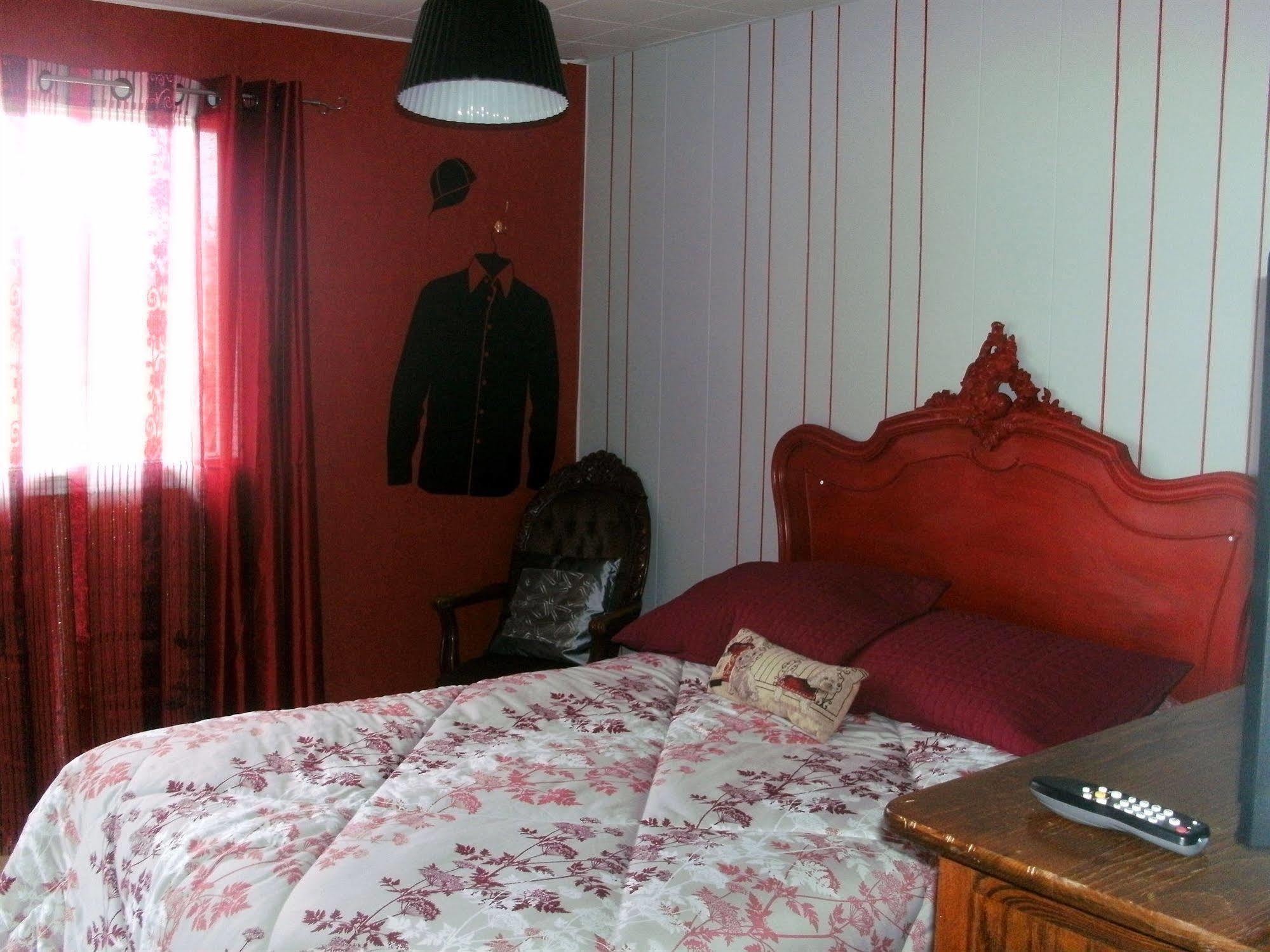 Motel Fleur De Lys Magog Exteriér fotografie