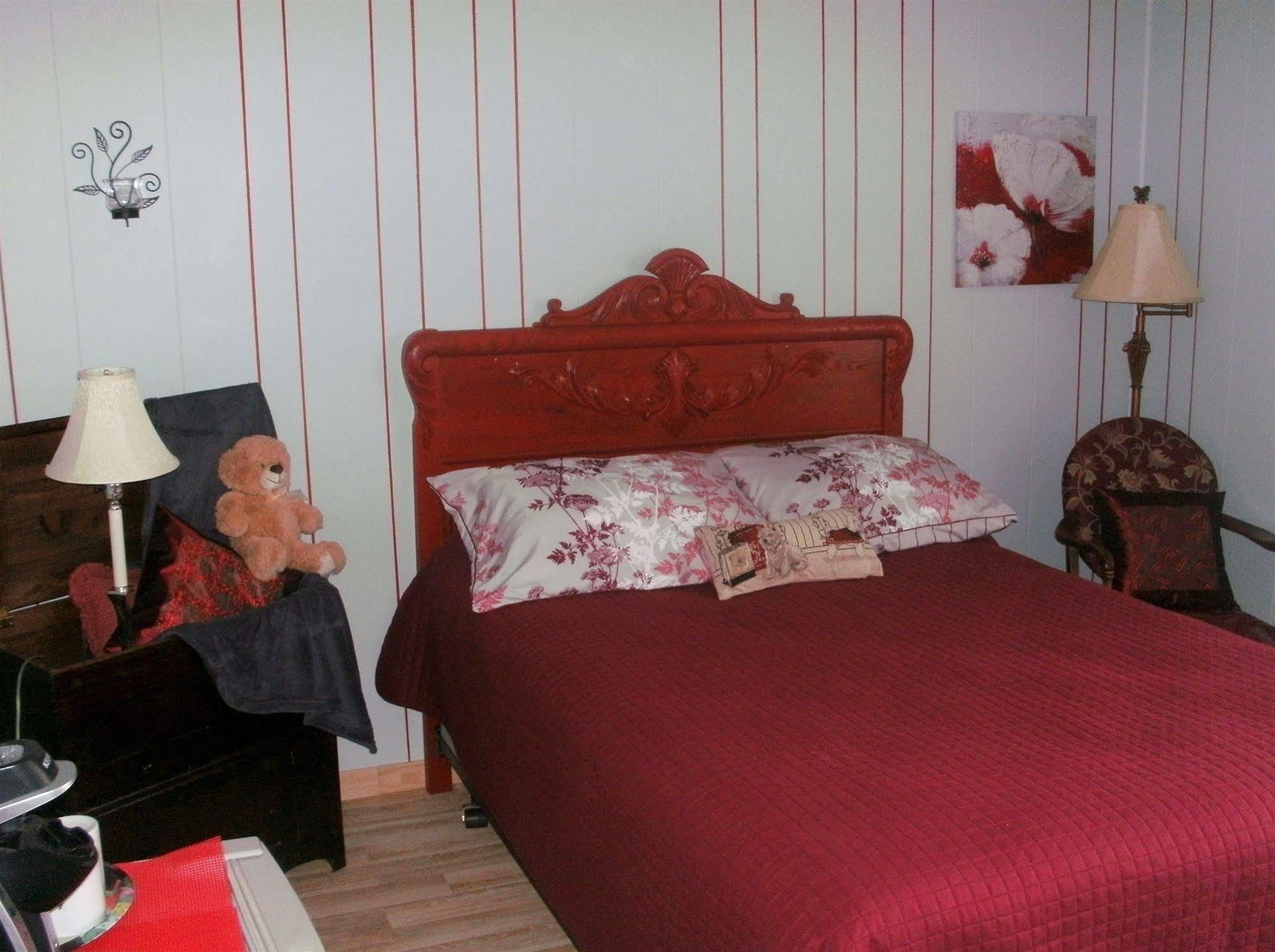 Motel Fleur De Lys Magog Exteriér fotografie